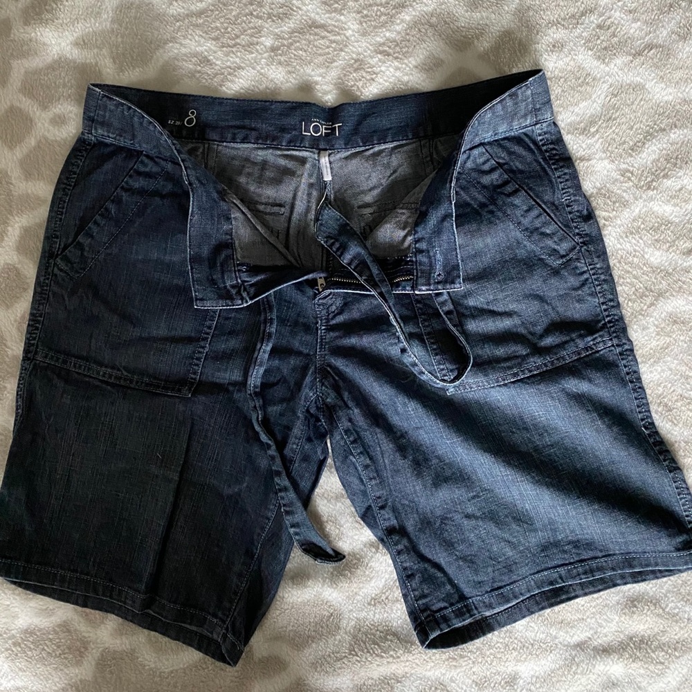 Shorts Ann Taylor loft size  8 soft jean